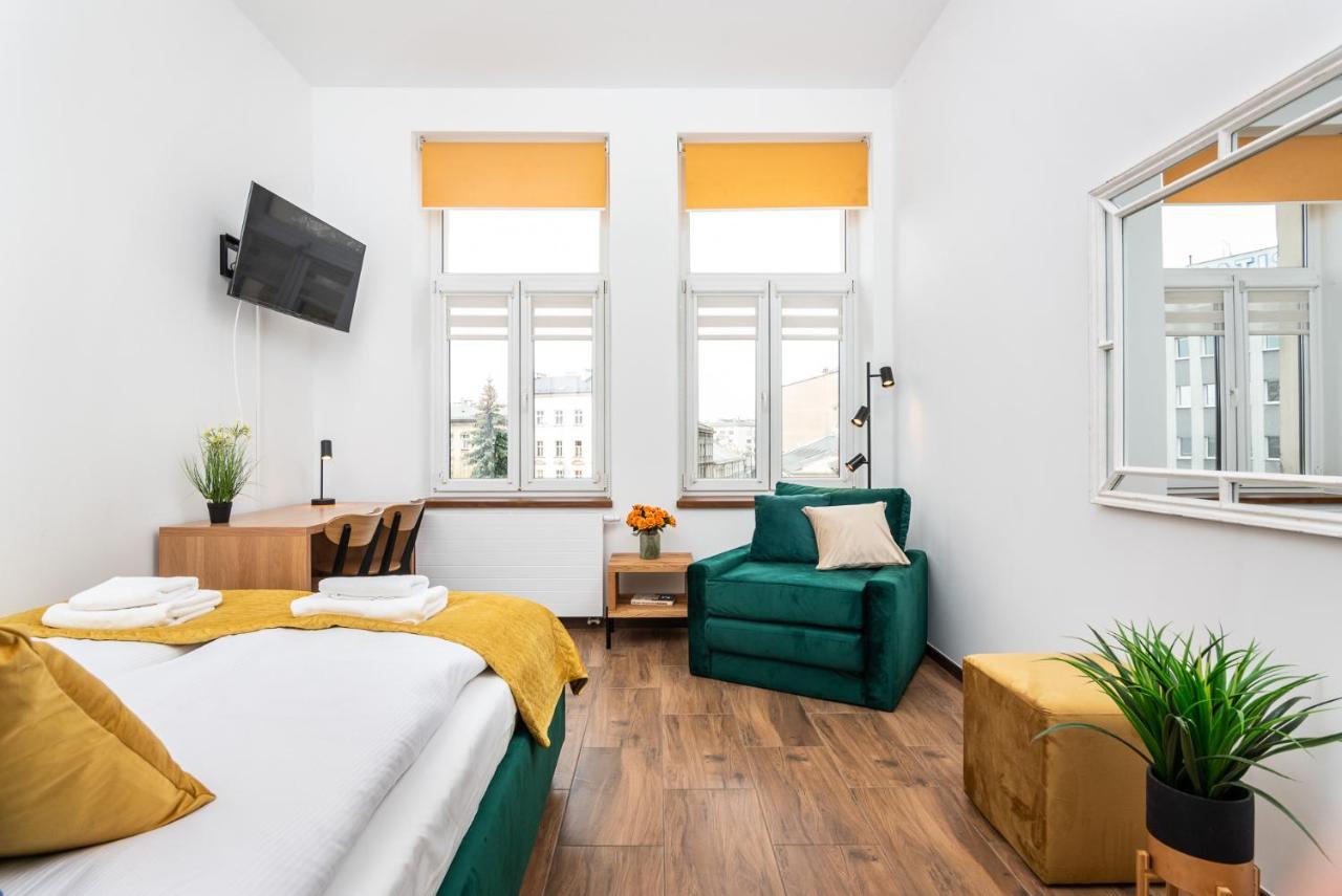 Premium Splendid Old Town Suites - By Upstairs Kraków Eksteriør billede